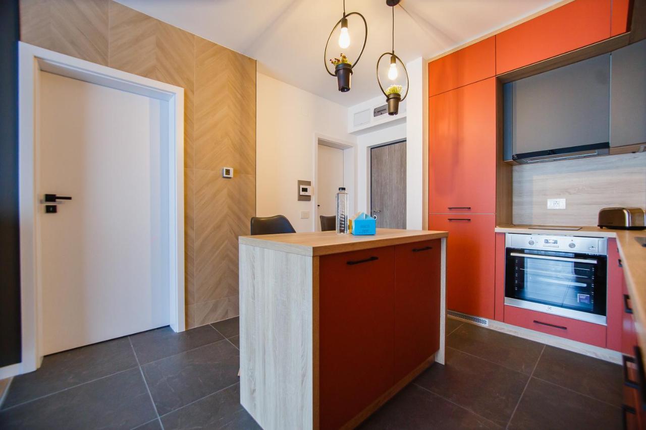 Duo Vibe Apartment Oradea Dış mekan fotoğraf